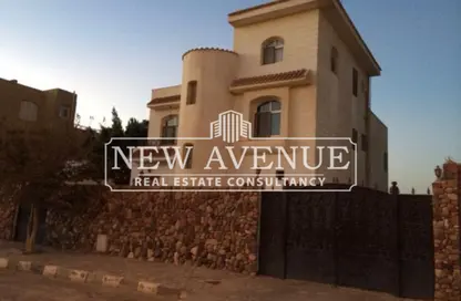 Villa - 4 Bedrooms - 4 Bathrooms for sale in Al Shorouk 2000 - El Shorouk Compounds - Shorouk City - Cairo