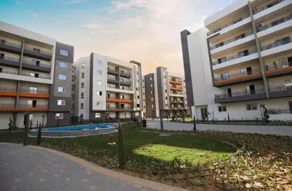 Apartment - 4 Bedrooms - 2 Bathrooms for sale in Italian Neighborhood Road - Hadayek October - 6 October City - Giza