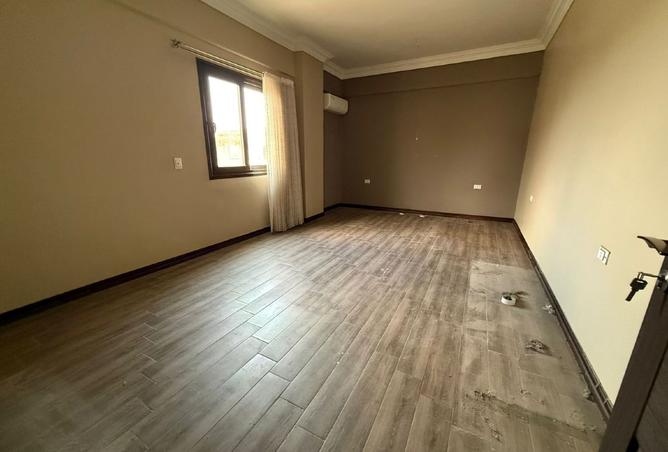 8457766 - Property Image 2