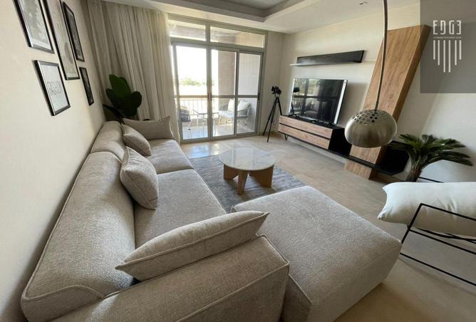 8036220 - Property Image 2