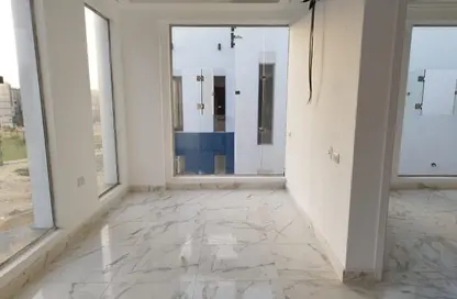 Clinic - Studio - 1 Bathroom for rent in Al Rayhan St. - Hadayek October - 6 October City - Giza