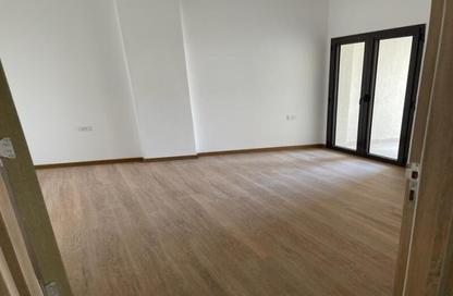 شقة - 3 غرف نوم - 2 حمامات للايجار في مون ريزيدنس - فيفث سكوير - التجمع الخامس - مدينة القاهرة الجديدة - القاهرة