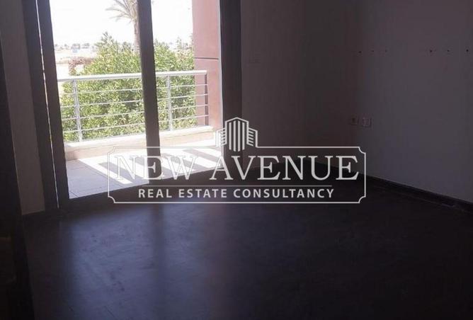 8184602 - Property Image 3