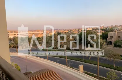 Apartment - 2 Bedrooms - 3 Bathrooms for sale in Uptown Cairo Road - Al Abageyah - El Khalifa - Cairo
