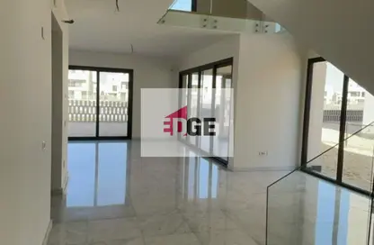 فيلا - 5 غرف نوم - 4 حمامات للبيع في كمبوند البروج - كمبوندات الشروق - مدينة الشروق - القاهرة