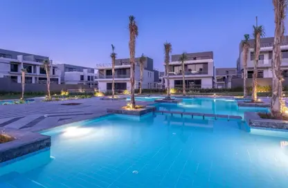 Villa - 3 Bedrooms - 4 Bathrooms for sale in Six West - Beverly Hills - Sheikh Zayed Compounds - Sheikh Zayed City - Giza Villa - 3 Bedrooms - 4 Bathrooms for sale in Six West - Beverly Hills - Sheikh Zayed Compounds - Sheikh Zayed City - Giza