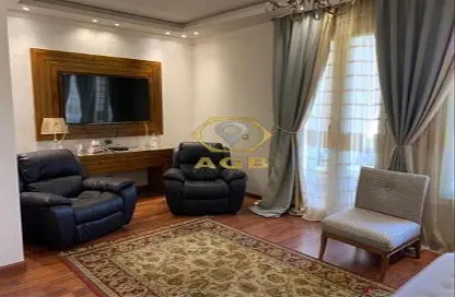 Apartment - 2 Bedrooms - 2 Bathrooms for sale in Jewar - 13th District - Sheikh Zayed City - Giza
