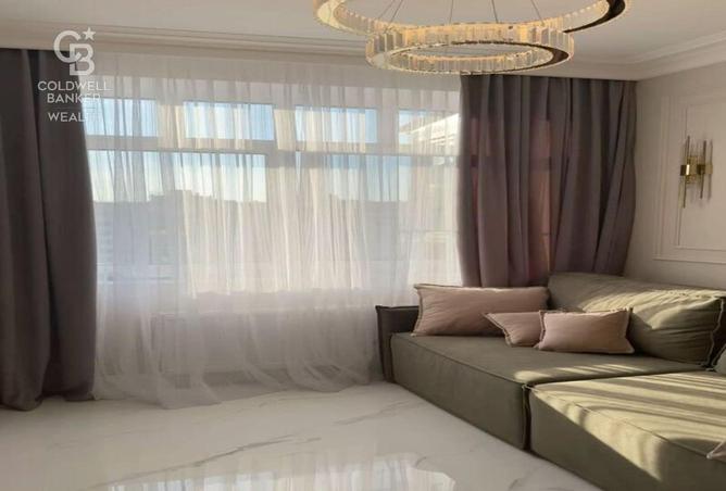 8402889 - Property Image 3