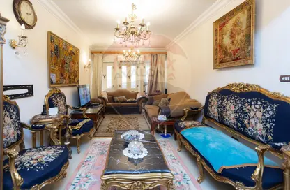 Apartment - 2 Bedrooms - 1 Bathroom for sale in Iskandar Ibrahim St. - Miami - Hay Awal El Montazah - Alexandria