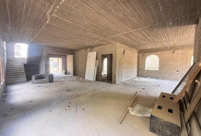 8330158 - Property Image 2