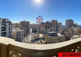 شقة - 2 غرف نوم - 2 حمامات للايجار في شارع قصر الصفا - زيزينيا - حي شرق - الاسكندرية