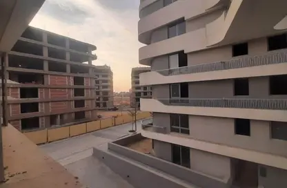 Apartment - 2 Bedrooms - 2 Bathrooms for sale in Bloomfields - Mostakbal City Compounds - Mostakbal City - Future City - Cairo