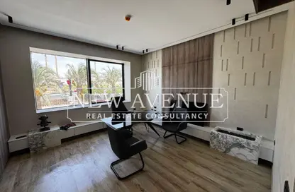 مساحات مكتبية - استوديو - 1 حمام للبيع في ليك فيو - كمبوندات التجمع الخامس - التجمع الخامس - مدينة القاهرة الجديدة - القاهرة