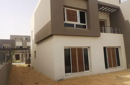 تاون هاوس - 3 غرف نوم - 5 حمامات للبيع في ايتابا - كمبوندات الشيخ زايد - الشيخ زايد - الجيزة