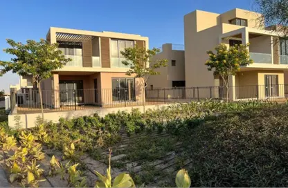 Townhouse - 3 Bedrooms - 4 Bathrooms for sale in Sodic East - 6th District - New Heliopolis - Cairo