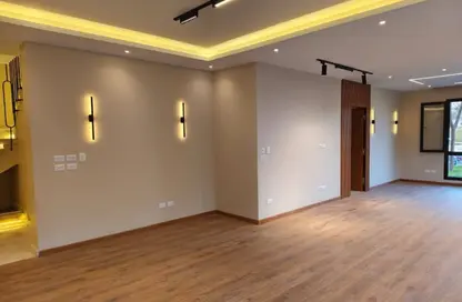 Apartment - 3 Bedrooms - 3 Bathrooms for sale in Forty West - Sheikh Zayed Compounds - Sheikh Zayed City - Giza