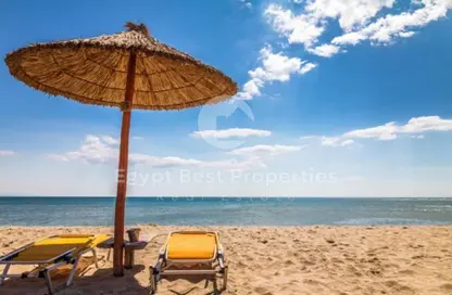 شاليه - 2 غرف نوم - 3 حمامات للبيع في ازها الساحل الشمالي - راس الحكمة - الساحل الشمالي