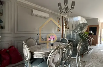 Townhouse - 3 Bedrooms - 3 Bathrooms for rent in Etapa - Sheikh Zayed Compounds - Sheikh Zayed City - Giza