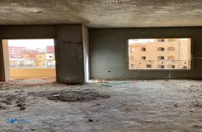 Apartment - 3 Bedrooms - 3 Bathrooms for sale in Mohamed Naguib Axis - Abou El Houl - New Cairo City - Cairo
