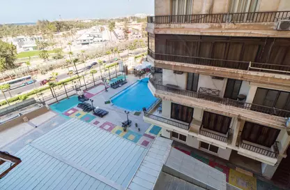 Apartment - 2 Bedrooms - 1 Bathroom for sale in Al Geish Road - El Montazah - Hay Than El Montazah - Alexandria
