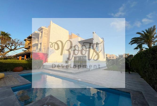 8086698 - Property Image 2