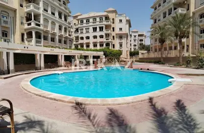 Apartment - 3 Bedrooms - 2 Bathrooms for sale in Leila - North Investors Area - New Cairo City - Cairo