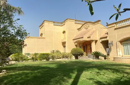 Villa - 7 Bedrooms - 7 Bathrooms for sale in Al Safwa - 26th of July Corridor - 6 October City - Giza
