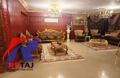 شقة - 3 غرف نوم - 3 حمامات للبيع في شارع عبد الحي حجازي - المنطقة الثامنة - مدينة نصر - القاهرة