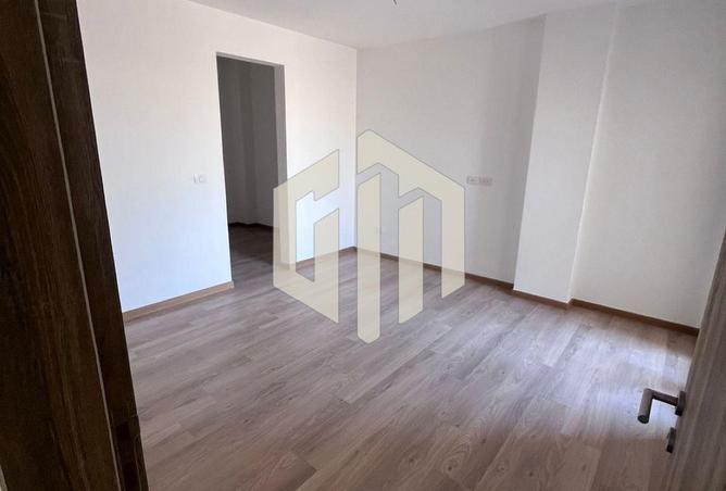 8323007 - Property Main Image