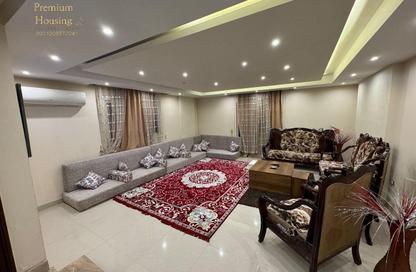شقة - 3 غرف نوم - 3 حمامات للايجار في شارع سوريا - المهندسين - الجيزة