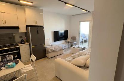 Chalet - 2 Bedrooms - 2 Bathrooms for rent in Mountain View - Ras Al Hekma - North Coast