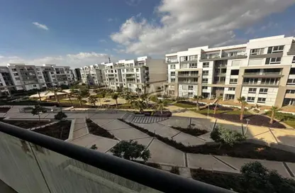 Apartment - 3 Bedrooms - 3 Bathrooms for sale in Hyde Park - New Cairo City - Cairo