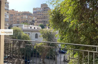 Apartment - 5 Bedrooms - 2 Bathrooms for sale in Al Kamel Mohamed St. - Zamalek - Cairo