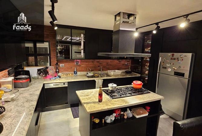 8200582 - Property Image 3