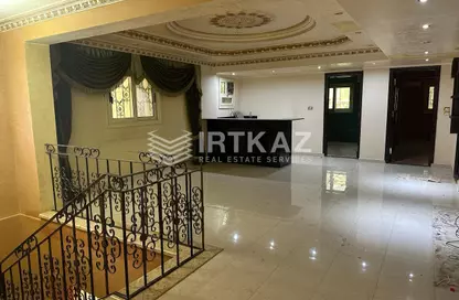 Apartment - 3 Bedrooms - 3 Bathrooms for rent in Gamal Abdel Nasser Axis - The 3rd Settlement - New Cairo City - Cairo