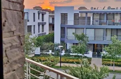 Apartment - 3 Bedrooms - 2 Bathrooms for sale in New Cairo City - Cairo