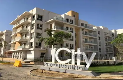 Apartment - 2 Bedrooms - 2 Bathrooms for sale in Mountain View iCity - 5th Settlement Compounds - The 5th Settlement - New Cairo City - Cairo