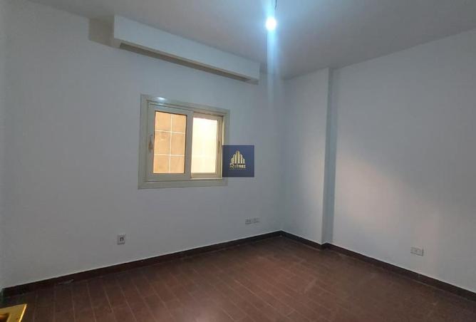 8400913 - Property Image 3