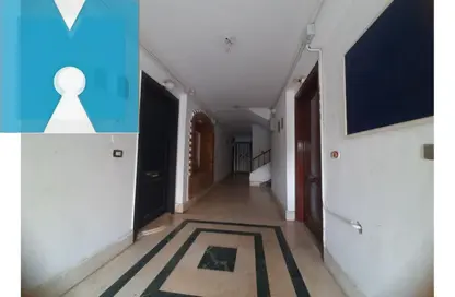 شقة - 3 غرف نوم - 1 حمام للبيع في حدائق المهندسين - الحي الرابع - الشيخ زايد - الجيزة