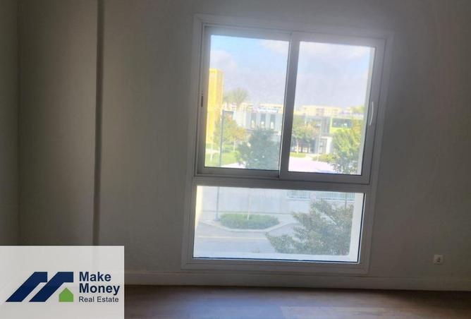 8024893 - Property Image 2