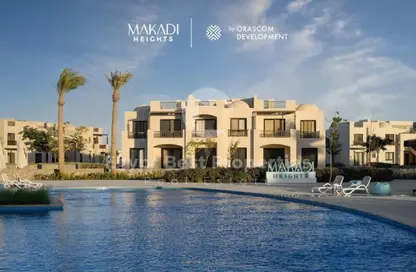 Chalet - 2 Bedrooms - 2 Bathrooms for sale in Makadi Orascom Resort - Makadi - Hurghada - Red Sea