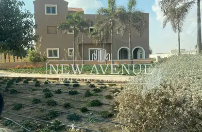 Villa - 4 Bedrooms - 5 Bathrooms for sale in Garden Residence - Hyde Park - New Cairo City - Cairo