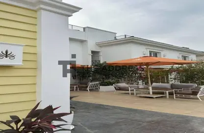 Villa - 4 Bedrooms - 3 Bathrooms for sale in Mountain View 4 - 6 October Compounds - 6 October City - Giza