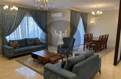 Apartment - 2 Bedrooms - 2 Bathrooms for rent in Palm Hills Village Gate - South Investors Area - New Cairo City - Cairo