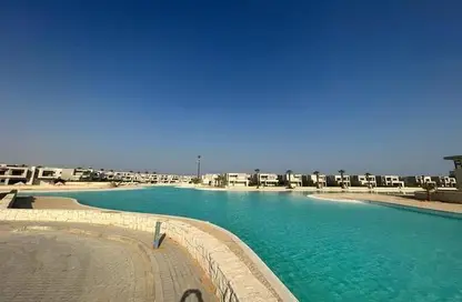 شاليه - 3 غرف نوم - 3 حمامات للبيع في أزهى - العين السخنة - السويس