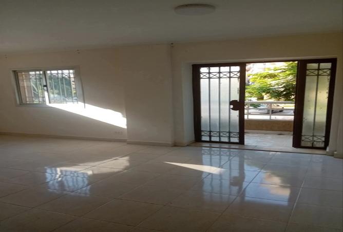 8242327 - Property Image 2