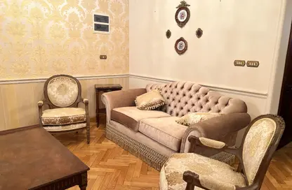 شقة - 3 غرف نوم - 2 حمامات للايجار في شارع كفر عبده - كفر عبده - رشدي - حي شرق - الاسكندرية