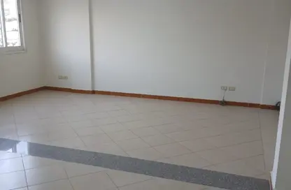 Apartment - 3 Bedrooms - 2 Bathrooms for rent in Masaken Nerco St. - Degla - Hay El Maadi - Cairo