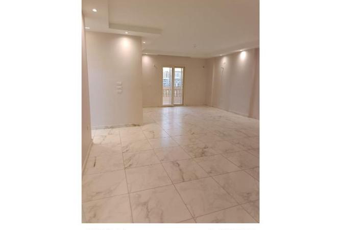 8341478 - Property Main Image