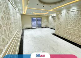 Apartment - 3 bedrooms - 3 bathrooms for للايجار in Shaarawy St. - Laurent - Hay Sharq - Alexandria